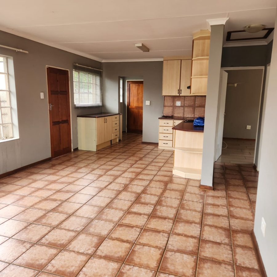 2 Bedroom Property for Sale in Potchefstroom North West